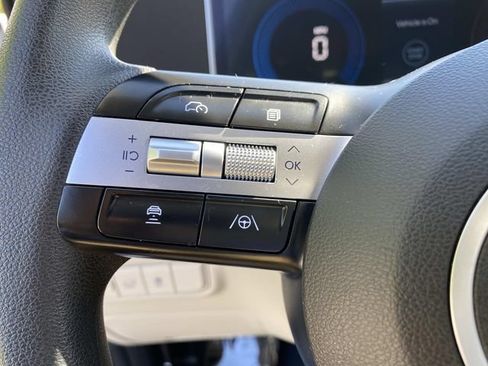 Used 2025 Hyundai Tucson SEL AWD/4WD image 14