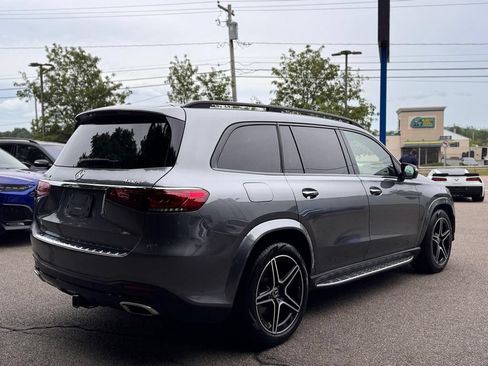 Used 2023 Mercedes-Benz GLS 580 4MATIC image 6