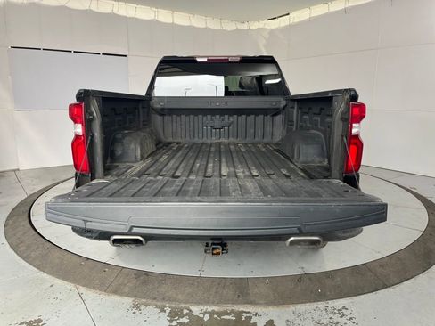 Used 2021 Chevrolet Silverado 1500 LT Trail Boss w/ Bed Protection Package image 12