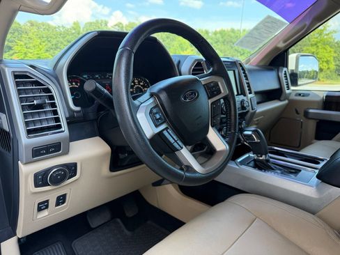 Used 2015 Ford F150 Lariat w/ Equipment Group 501A Mid RWD image 22