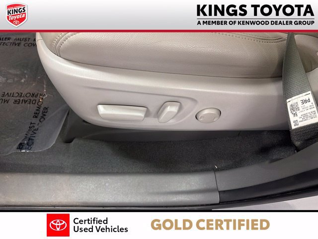 Certified 2020 Toyota Sienna XLE w/ XLE Navigation Package FWD image 22