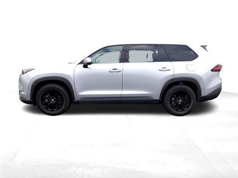 Certified 2025 Toyota Grand Highlander AWD image 7