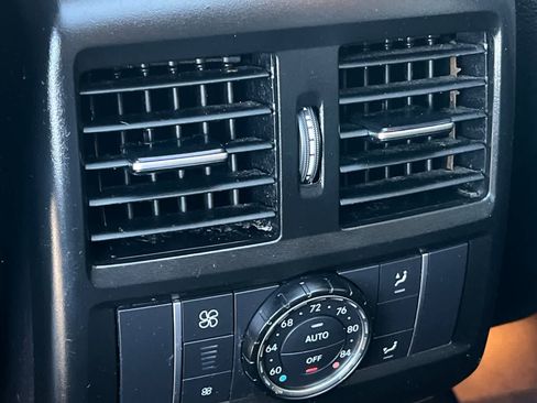 Used 2018 Mercedes-Benz GLS 550 4MATIC image 15