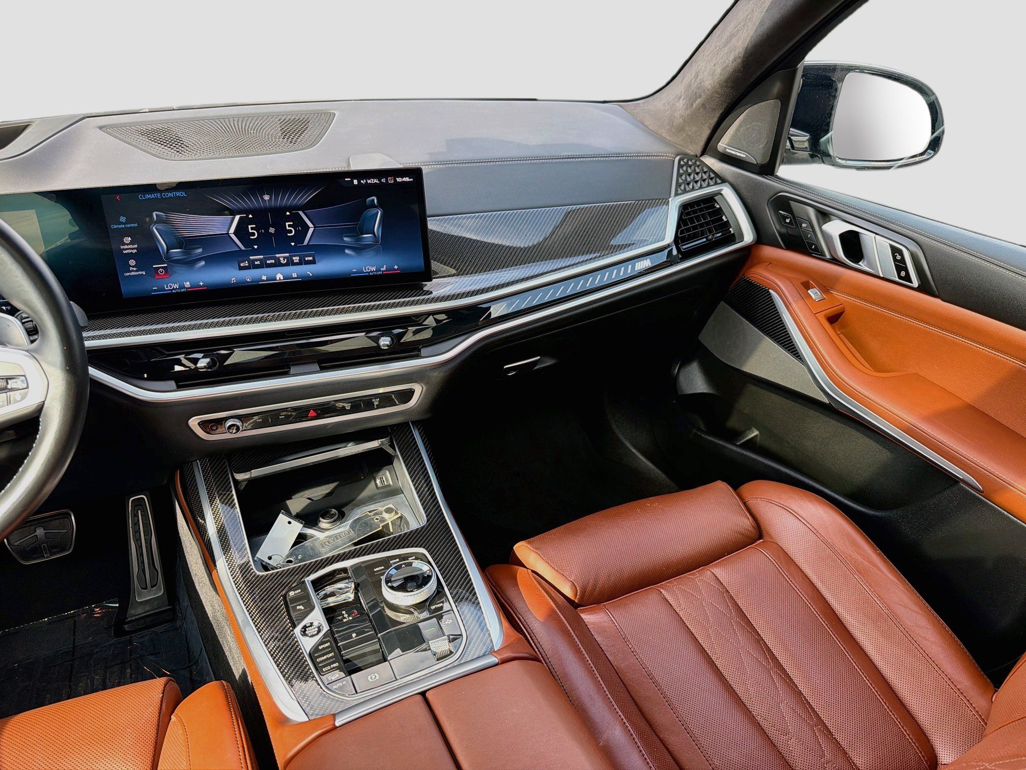 Used 2025 BMW X7 M60i w/ Executive Package AWD/4WD image 25