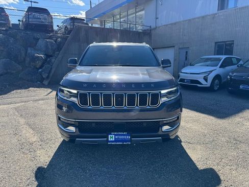 Used 2023 Jeep Wagoneer Series III w/ Convenience Group I AWD/4WD image 42