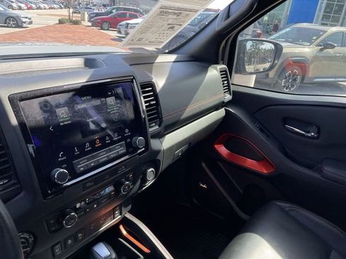 Used 2023 Nissan Frontier PRO-4X w/ Pro-4X Premium Package AWD/4WD image 14
