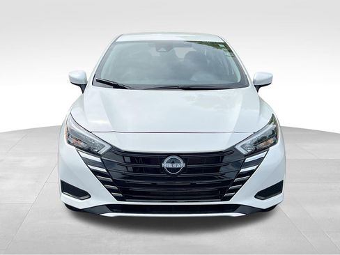 New 2025 Nissan Versa SV w/ Trunk Package image 2