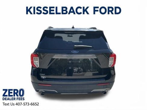 Certified 2022 Ford Explorer XLT w/ Equipment Group 202A RWD image 5