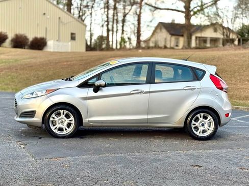 Used 2014 Ford Fiesta SE image 4