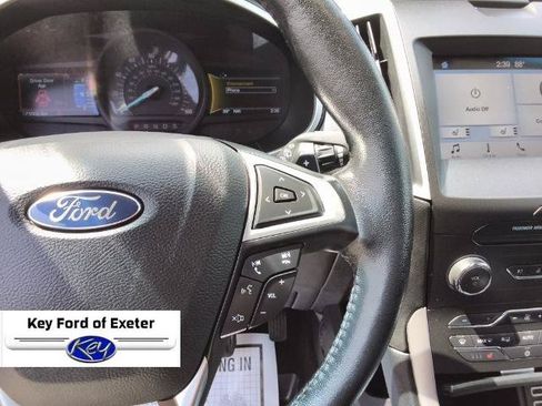 Certified 2017 Ford Edge SEL w/ Equipment Group 201A AWD/4WD image 32