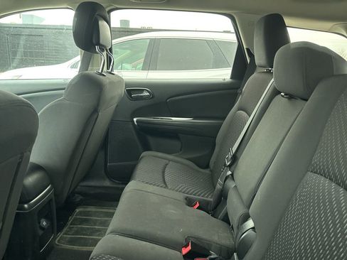 Used 2018 Dodge Journey SXT w/ Connectivity Group image 16