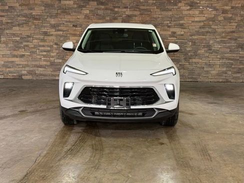 Used 2025 Buick Encore GX Preferred image 34