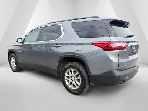 Used 2021 Chevrolet Traverse LT FWD image 5