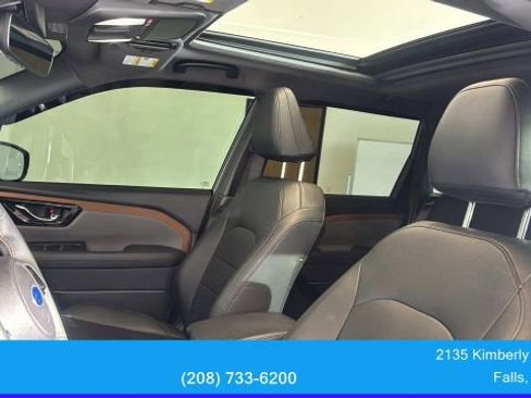 Used 2025 Subaru Forester Sport image 14