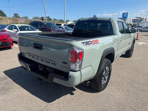 Used 2023 Toyota Tacoma TRD Off-Road w/ Technology Package AWD/4WD image 10