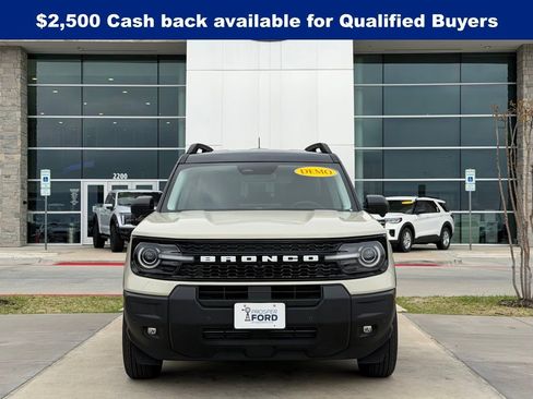 New 2025 Ford Bronco Sport Outer Banks w/ Outer Banks Tech Package+ image 2