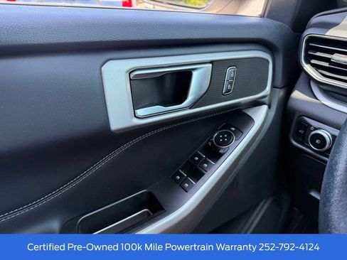 Certified 2022 Ford Explorer XLT w/ Equipment Group 202A AWD/4WD image 16