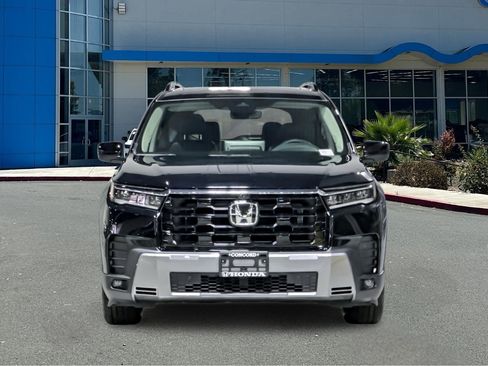 New 2026 Honda Pilot Touring image 5