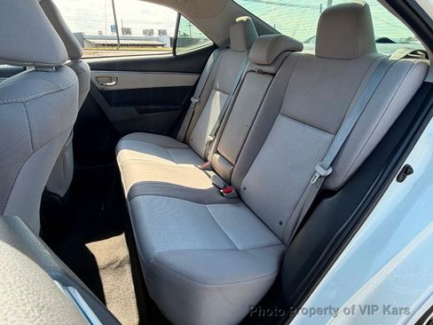 Used 2016 Toyota Corolla LE FWD image 17