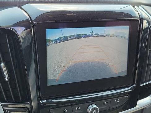 Used 2019 Chevrolet Traverse LT w/ LPO, Floor Liner Package AWD/4WD image 16