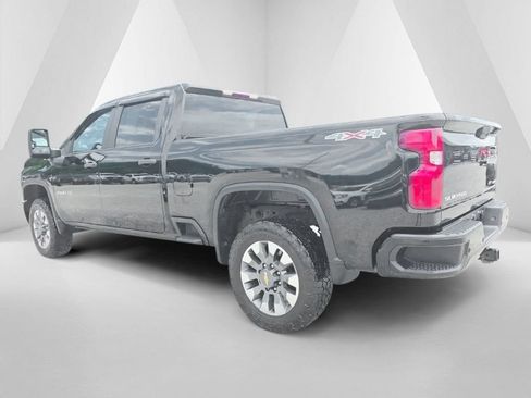 Used 2024 Chevrolet Silverado 2500 Custom w/ Custom Value Package AWD/4WD image 7