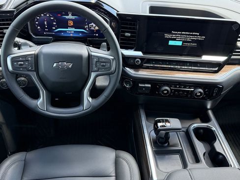 New 2026 Chevrolet Silverado 1500 LT Trail Boss w/ LT Trail Boss Premium Package AWD/4WD image 9