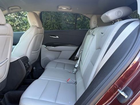 Certified 2023 Cadillac XT4 Premium Luxury w/ Cold Weather Package image 17