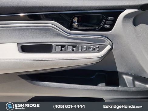 Used 2022 Honda Odyssey Elite image 24