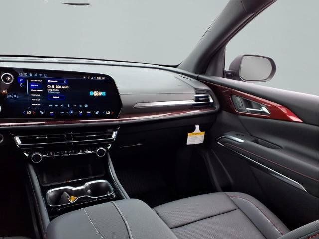 Used 2026 Chevrolet Traverse Z71 w/ Driver Confidence Package AWD/4WD image 8