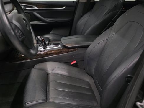Used 2014 BMW X5 xDrive50i image 12