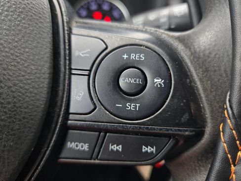 Used 2021 Toyota RAV4 LE FWD image 23