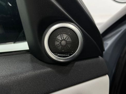 Used 2020 Land Rover Range Rover Evoque First Edition image 18