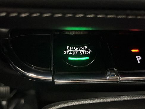 Used 2023 Lincoln Nautilus AWD w/ Premium Package image 22