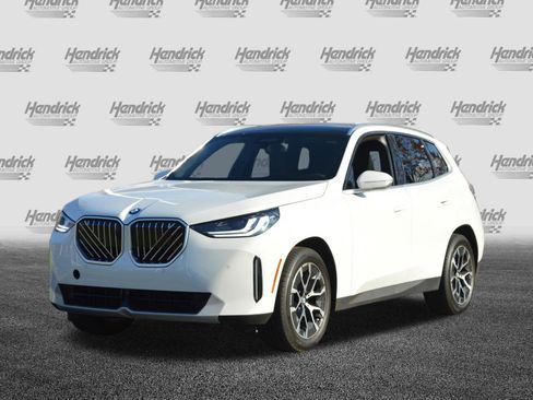 Certified 2025 BMW X3 xDrive30 w/ Premium Package AWD/4WD image 7