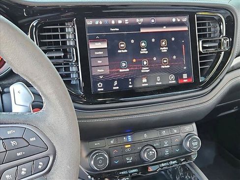 Used 2025 Dodge Durango SRT Hellcat AWD/4WD image 14