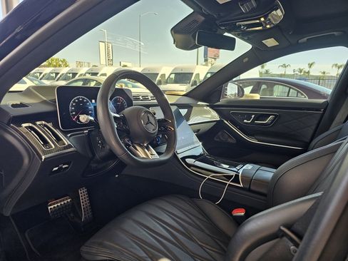 Used 2025 Mercedes-Benz S 63 AMG S image 5