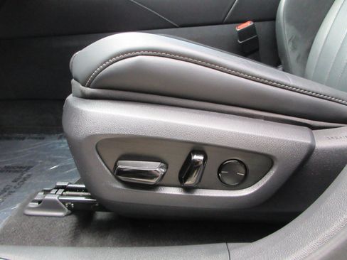 Used 2024 Lexus RX 500h F Sport w/ Convenience Package AWD/4WD image 34