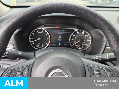 Used 2025 Nissan Altima 2.5 SV FWD image 19