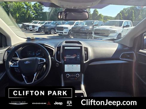 Used 2024 Ford Edge SEL w/ Convenience Package AWD/4WD image 19