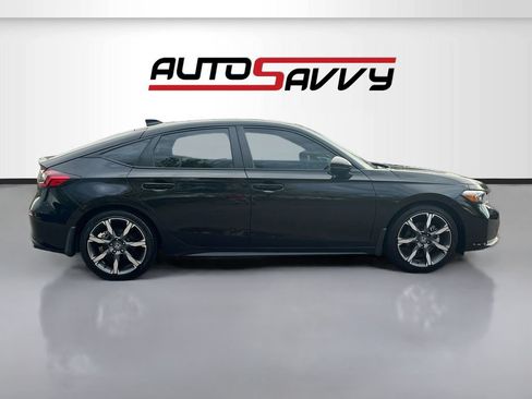 Used 2025 Honda Civic Sport Touring image 8