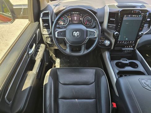 Used 2022 RAM 1500 Laramie AWD/4WD image 29