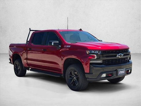 Used 2021 Chevrolet Silverado 1500 LT Trail Boss w/ Convenience Package II AWD/4WD image 3