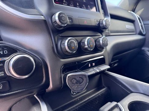 Used 2020 RAM 1500 Big Horn AWD/4WD image 17