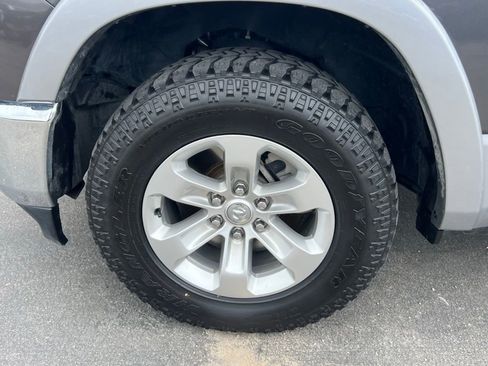 Used 2020 RAM 1500 Laramie AWD/4WD image 12