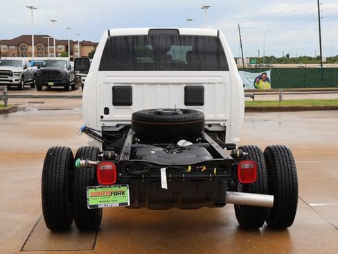 New 2026 RAM 3500 Tradesman AWD/4WD image 5