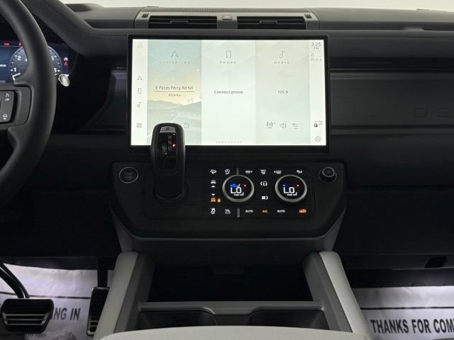 New 2026 Land Rover Defender 110 V8 AWD/4WD image 22
