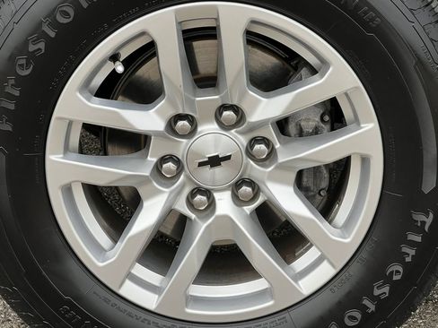 Used 2019 Chevrolet Silverado 1500 RST AWD/4WD image 7