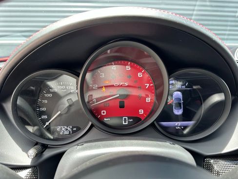 Certified 2024 Porsche 718 Boxster GTS RWD image 23