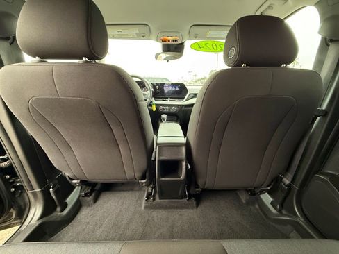 Used 2024 Chevrolet Trax LS image 12