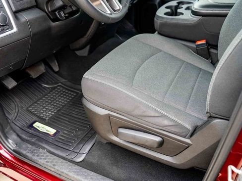 Used 2024 RAM 1500 Warlock AWD/4WD image 11